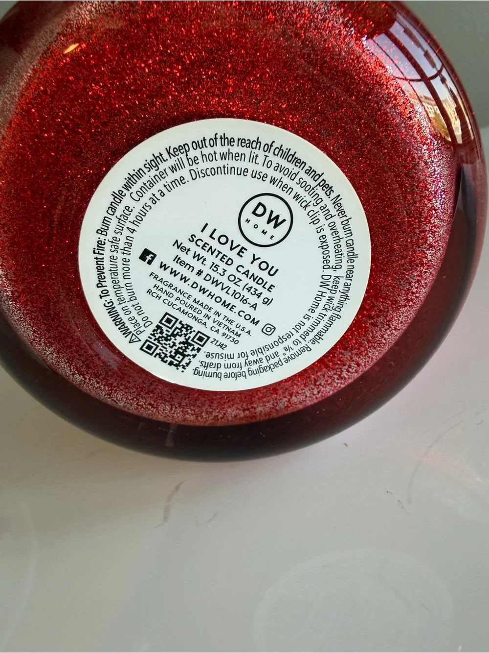 DW Home Red Glitter 'I Love You' Richly Scented Candle
